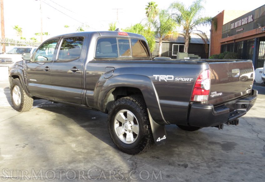 2015 Toyota Tacoma - Image 7