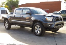 2015 Toyota Tacoma - Image 1