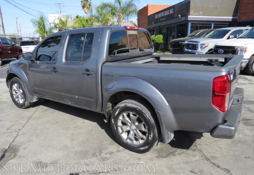 2020 Nissan Frontier - Image 9