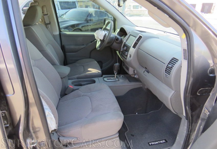 2020 Nissan Frontier - Image 23