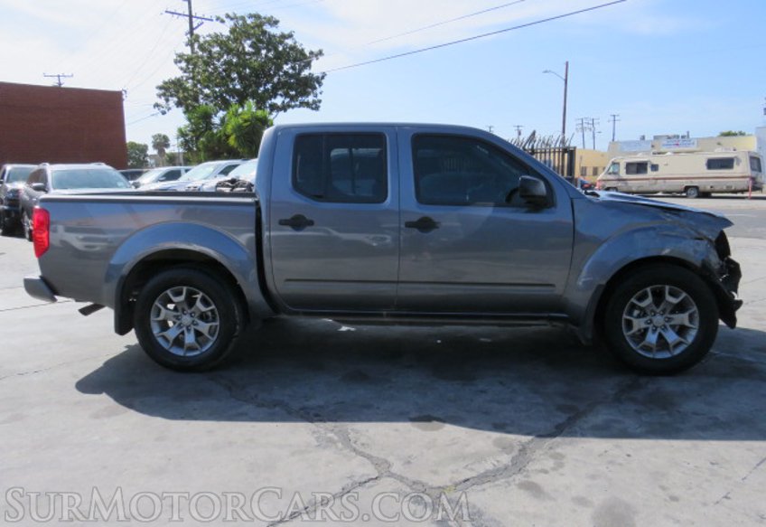 2020 Nissan Frontier - Image 6