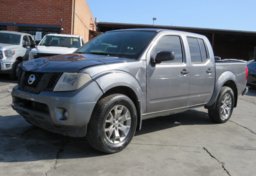 2020 Nissan Frontier - Image 3