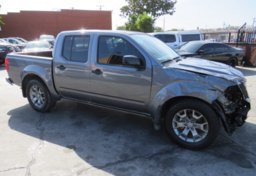 2020 Nissan Frontier - Image 2