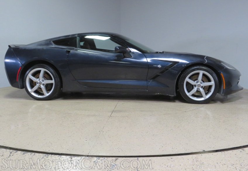 2015 Chevrolet Corvette - Image 8
