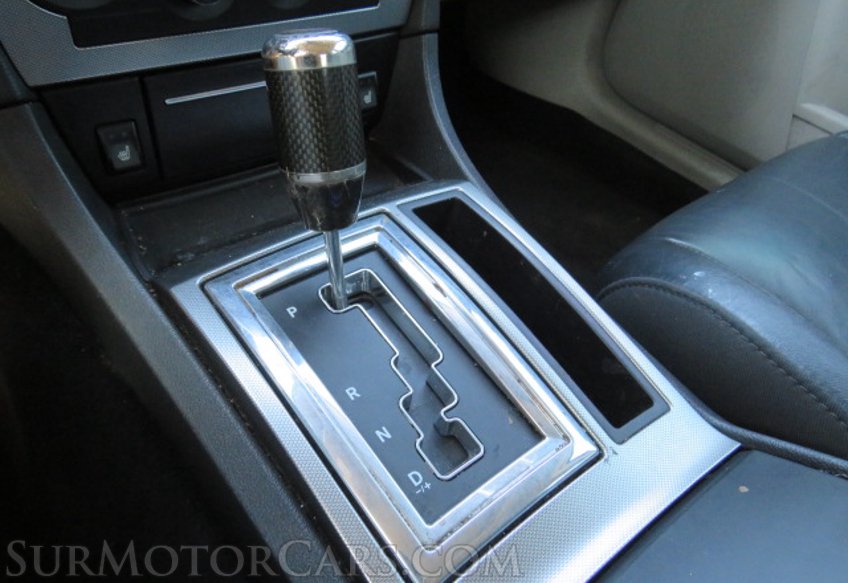 2006 Chrysler 300 - Image 19