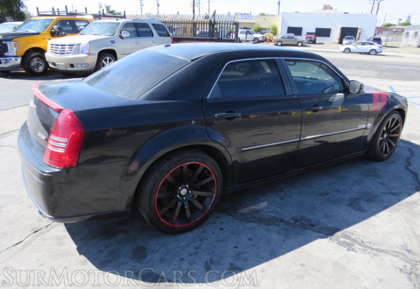 2006 Chrysler 300 - Image 6