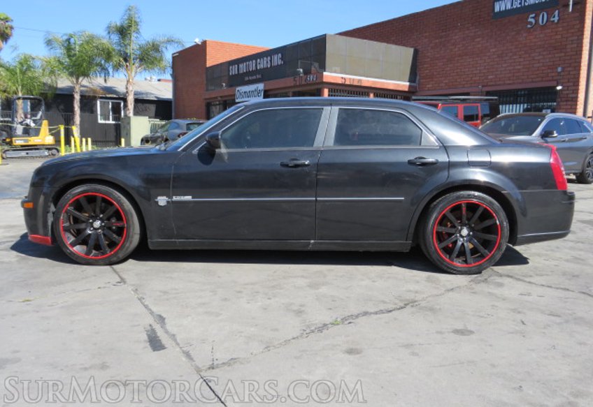 2006 Chrysler 300 - Image 4