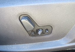 2006 Chrysler 300 - Image 44
