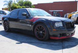 2006 Chrysler 300 - Image 2