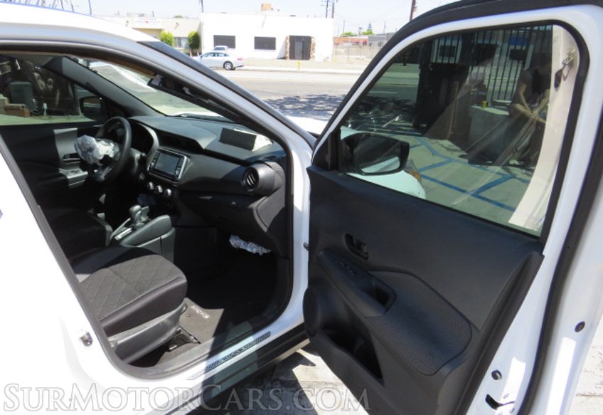 2020 Nissan Kicks - Image 19