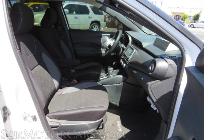2020 Nissan Kicks - Image 23