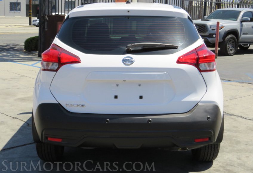 2020 Nissan Kicks - Image 10