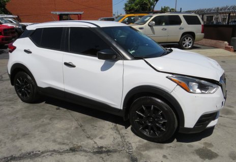 2020 Nissan Kicks