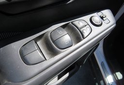 2020 Nissan Kicks - Image 34