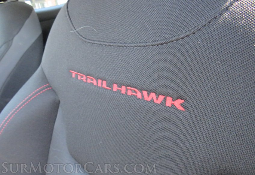 2018 Jeep Renegade - Image 35