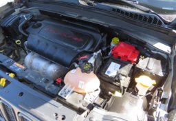 2018 Jeep Renegade - Image 55