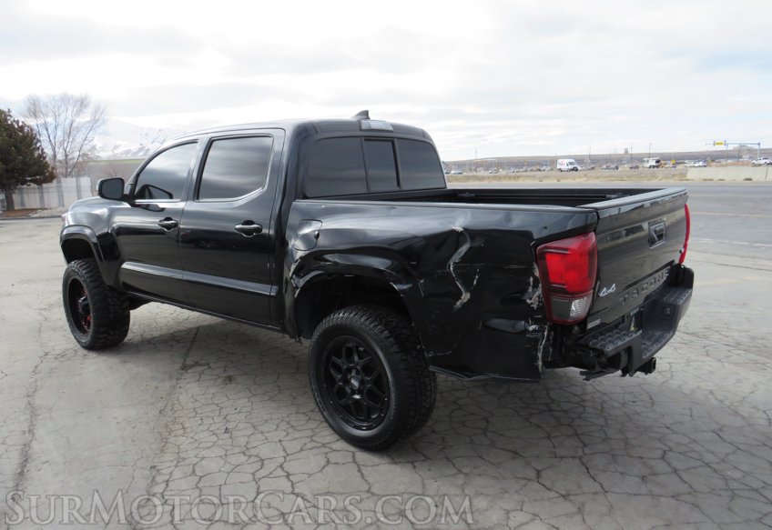 2019 Toyota Tacoma 4WD - Image 8