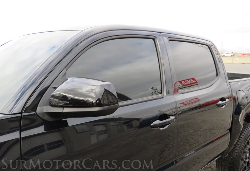 2019 Toyota Tacoma 4WD - Image 18