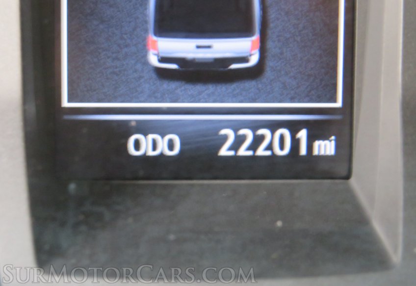 2019 Toyota Tacoma 4WD - Image 36