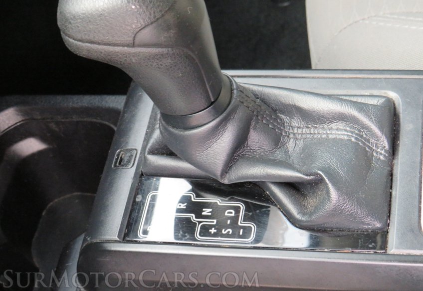 2019 Toyota Tacoma 4WD - Image 38