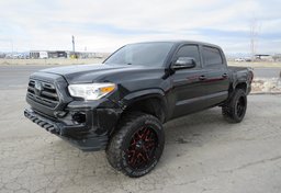 2019 Toyota Tacoma 4WD - Image 2