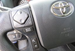 2019 Toyota Tacoma 4WD - Image 33