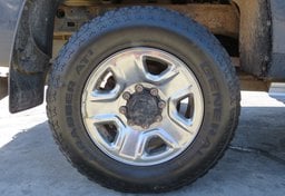 2015 Ram 2500 - Image 16