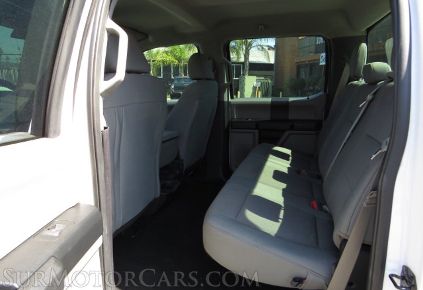 2019 Ford Super Duty F-350 DRW - Image 35