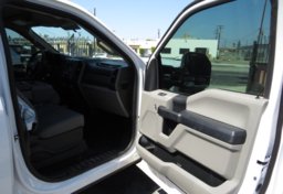 2019 Ford Super Duty F-350 DRW - Image 26