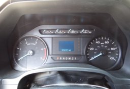 2019 Ford Super Duty F-350 DRW - Image 37