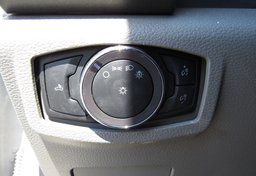 2019 Ford Super Duty F-350 DRW - Image 42