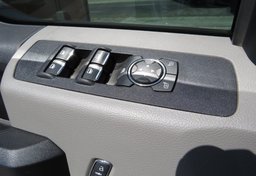 2019 Ford Super Duty F-350 DRW - Image 44