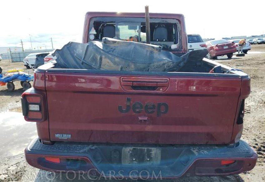2021 Jeep Gladiator - Image 2