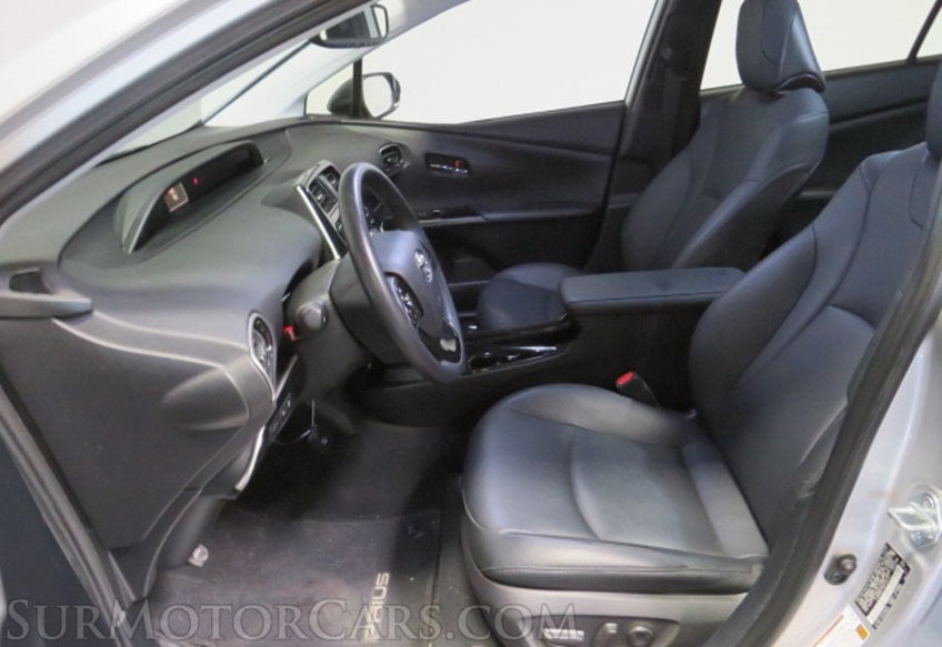 2021 Toyota Prius - Image 26