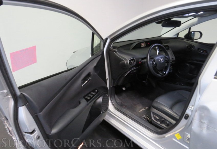 2021 Toyota Prius - Image 22