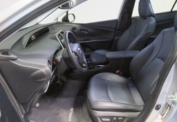 2021 Toyota Prius - Image 26