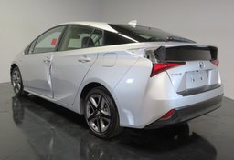 2021 Toyota Prius - Image 8