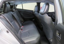 2021 Toyota Prius - Image 31