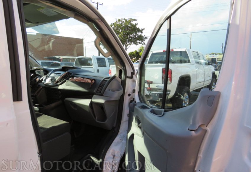 2017 Ford Transit Wagon - Image 21