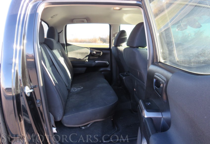 2021 Toyota Tacoma 4WD - Image 32