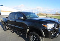 2021 Toyota Tacoma 4WD - Image 13
