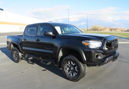 2021 Toyota Tacoma 4WD - Image 3