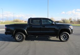 2021 Toyota Tacoma 4WD - Image 9