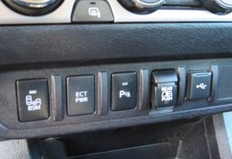 2021 Toyota Tacoma 4WD - Image 44