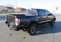 2021 Toyota Tacoma 4WD - Image 7