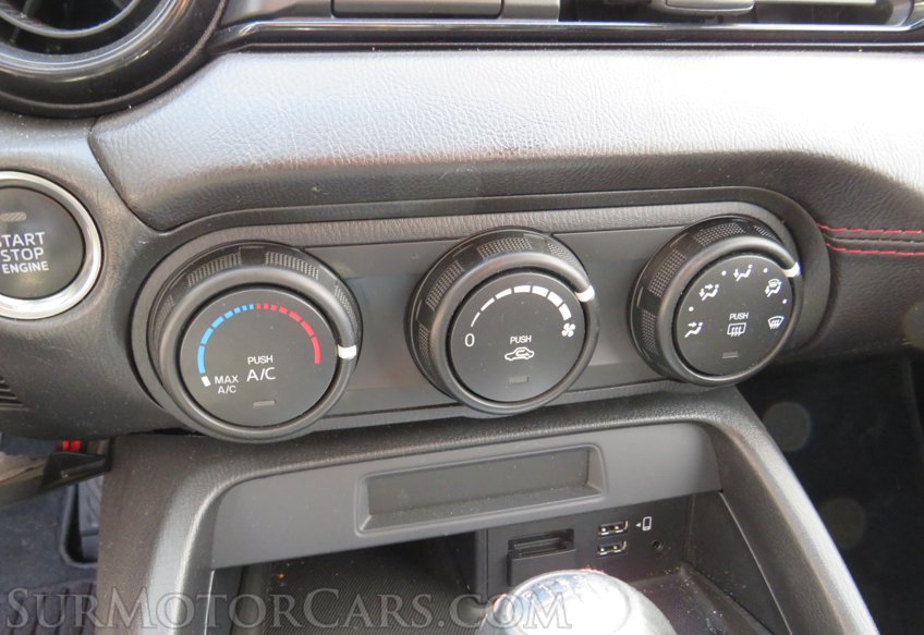 2017 Mazda MX-5 Miata - Image 43