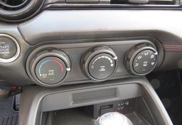 2017 Mazda MX-5 Miata - Image 43