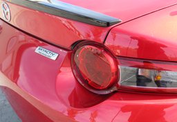 2017 Mazda MX-5 Miata - Image 30