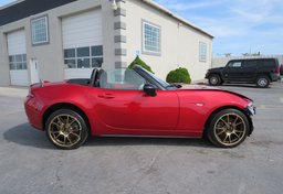 2017 Mazda MX-5 Miata - Image 13