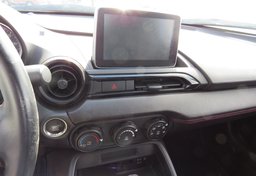 2017 Mazda MX-5 Miata - Image 38